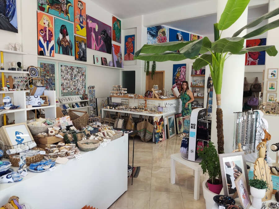 Τουριστικά Είδη