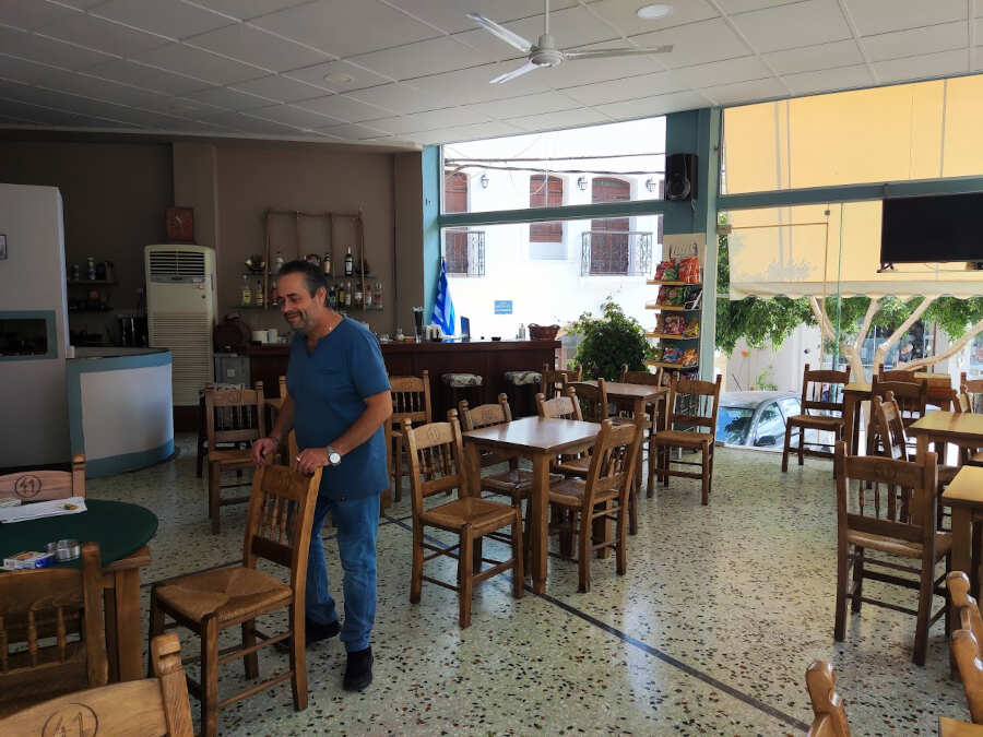 Καφενείο - Ουζερί