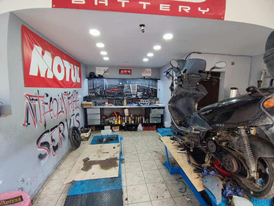 Συνεργείο Μοτοσακών