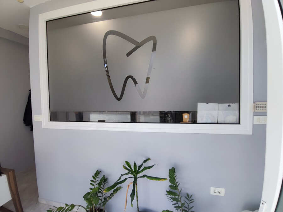 Οδοντοτεχνίτης